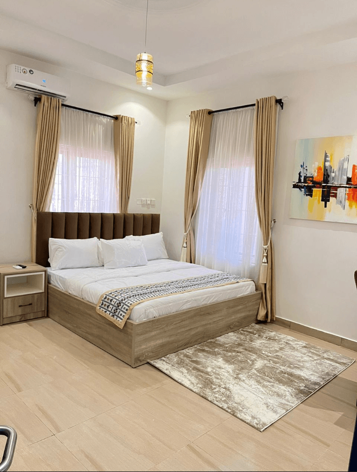 Jahi 202 One Room Apartment