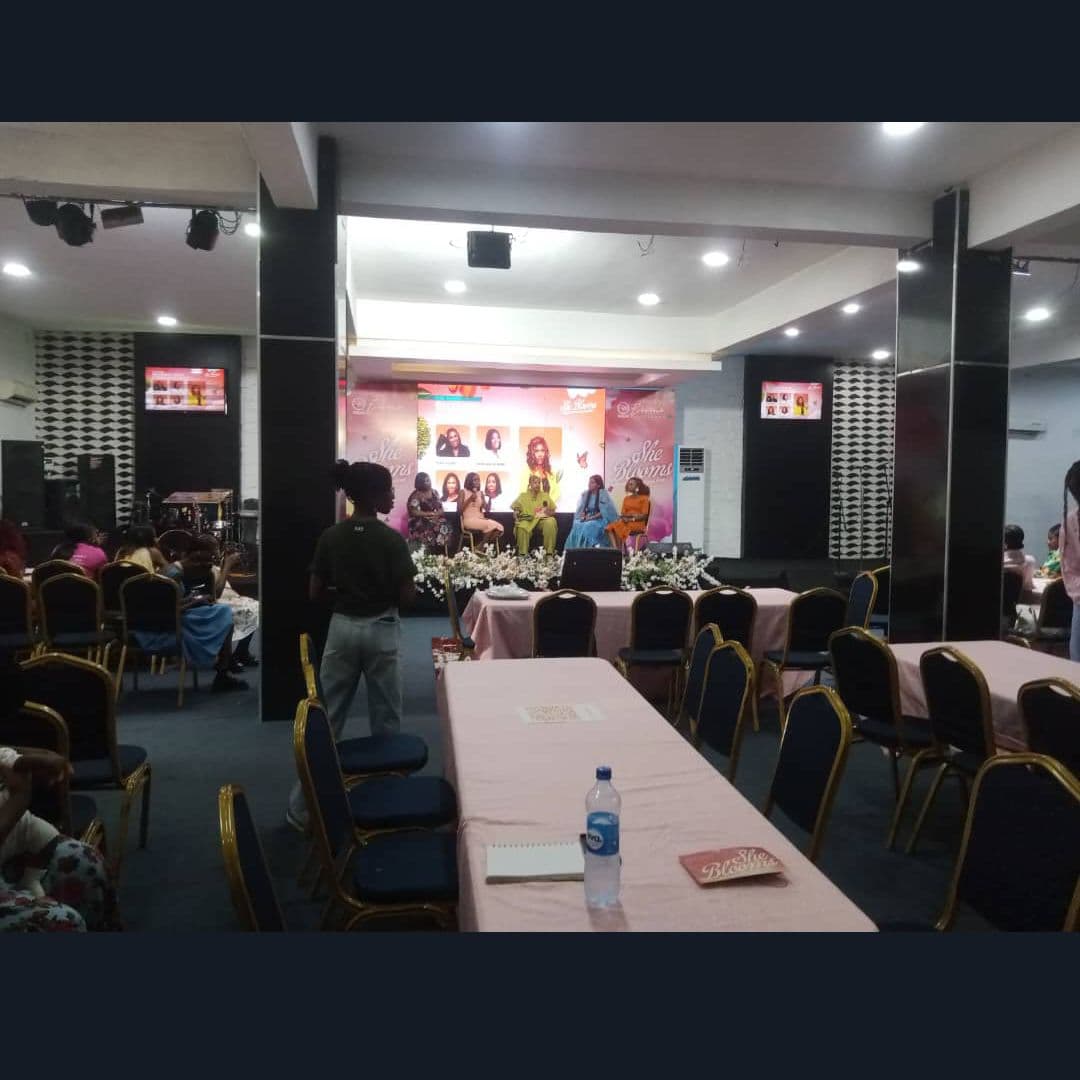 Event Hall 8hours