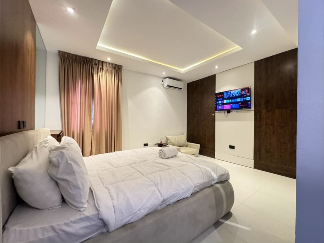 Luxury 2 bedroom apartment (Ikate)