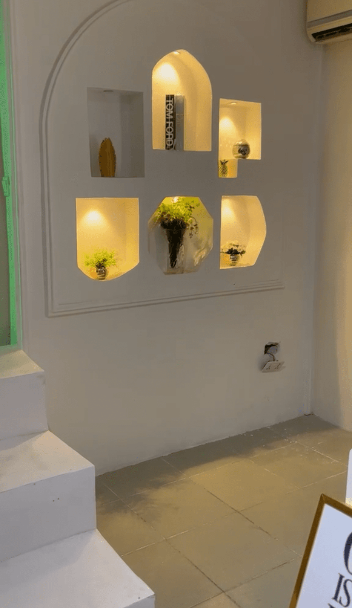 Full-Day Creative Studio Rental – 8-Hour Production Block