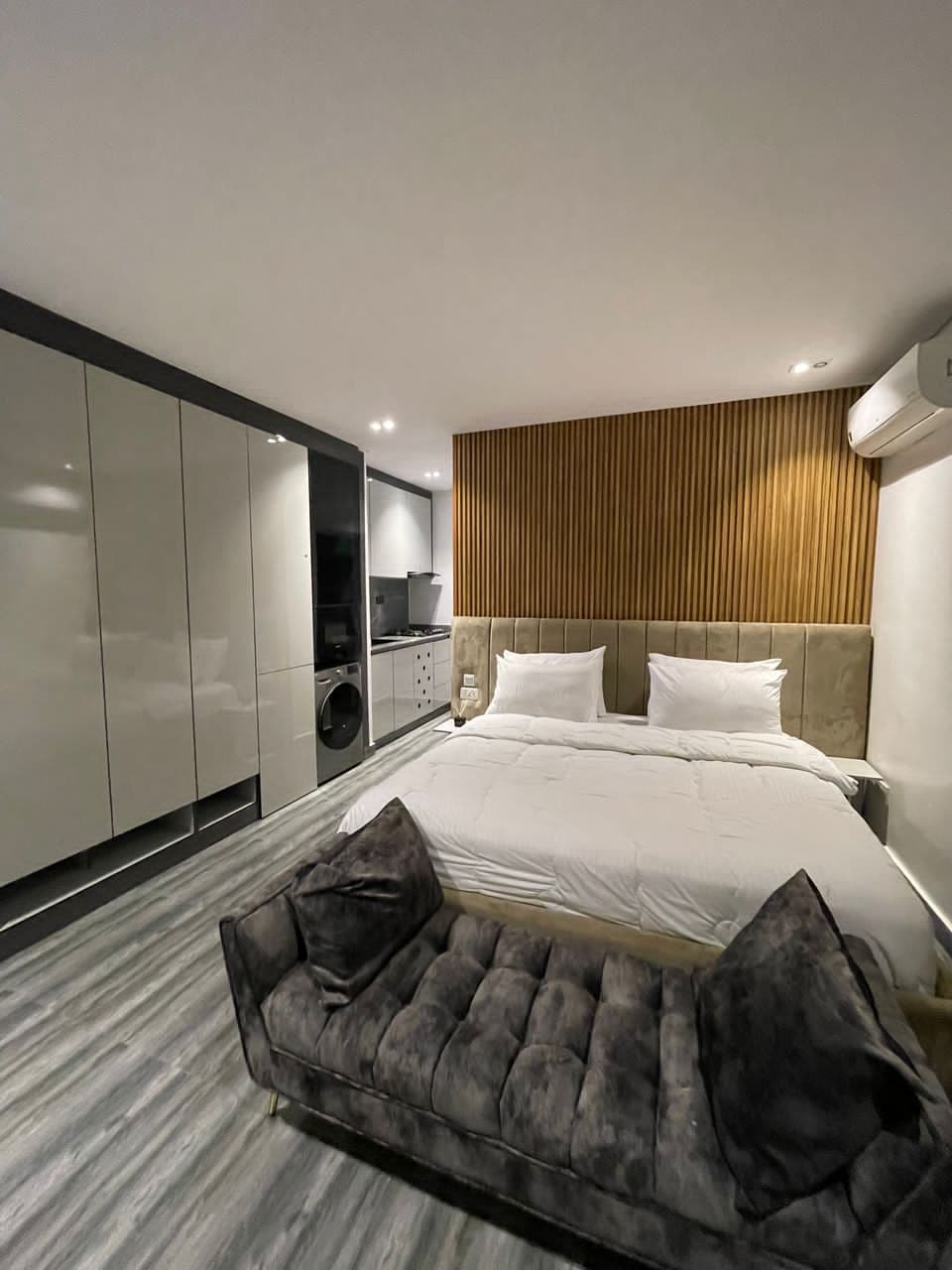 Studio Apartment (Reign) In Osapa Lekki