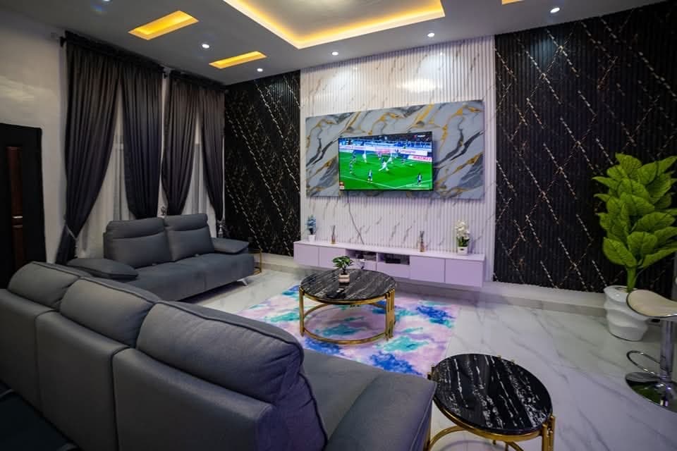 Luxury 2-Bedroom Serviced Apartment with Imported Interiors