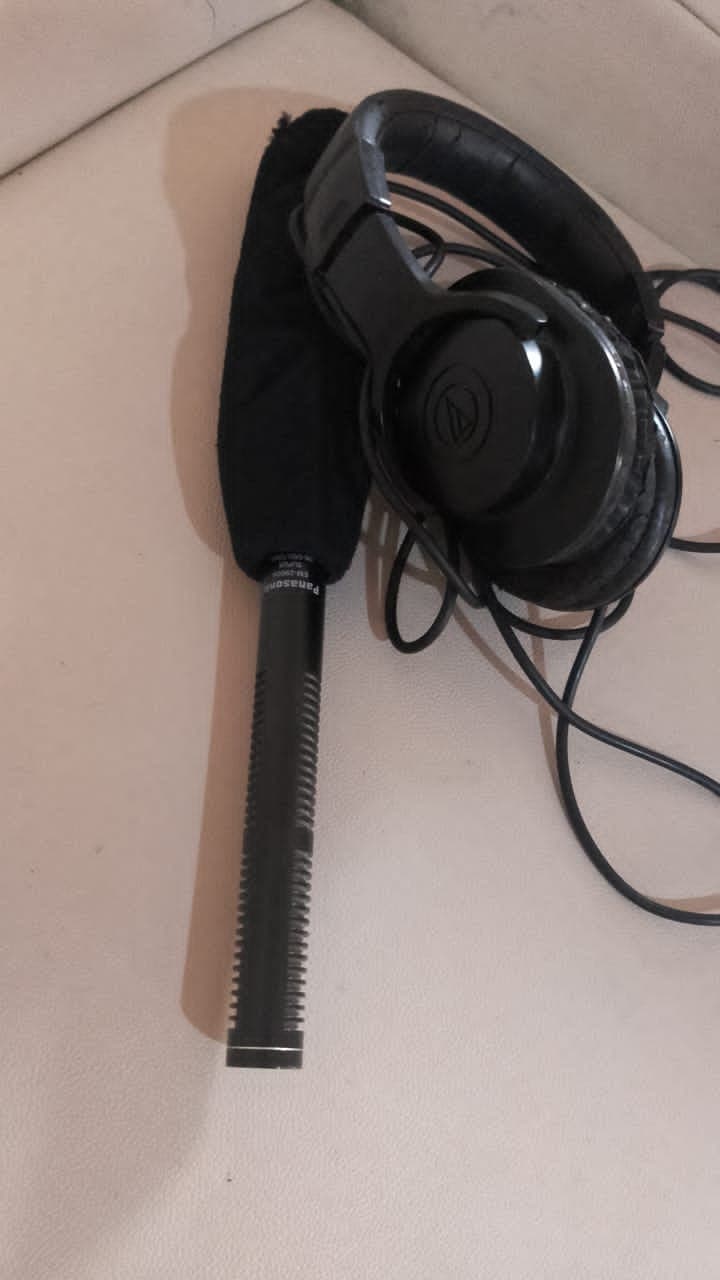 Boom Mic With Studio Headphones