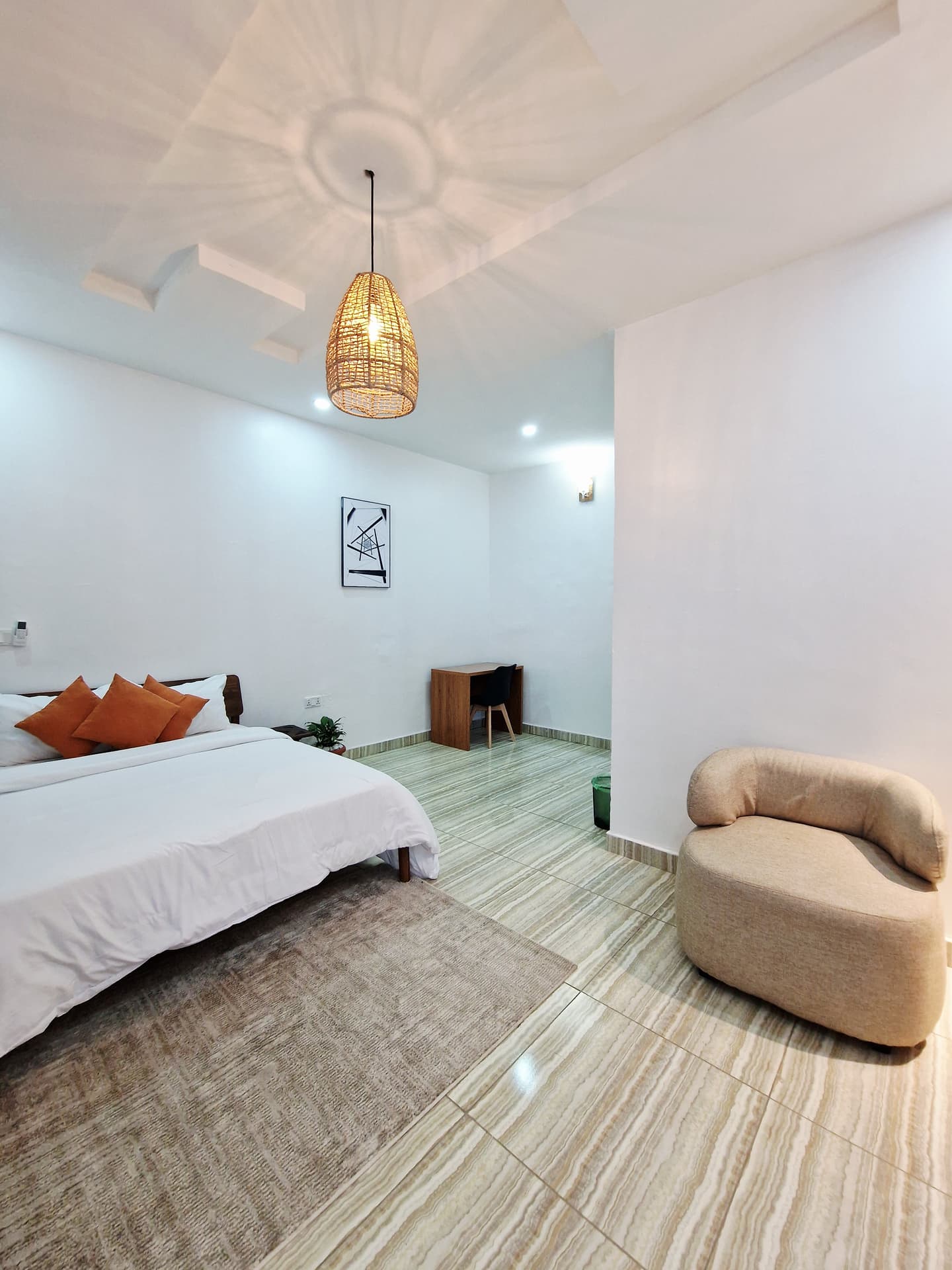 Sophisticated Oshodi Studio Apartment (Gwarinpa)