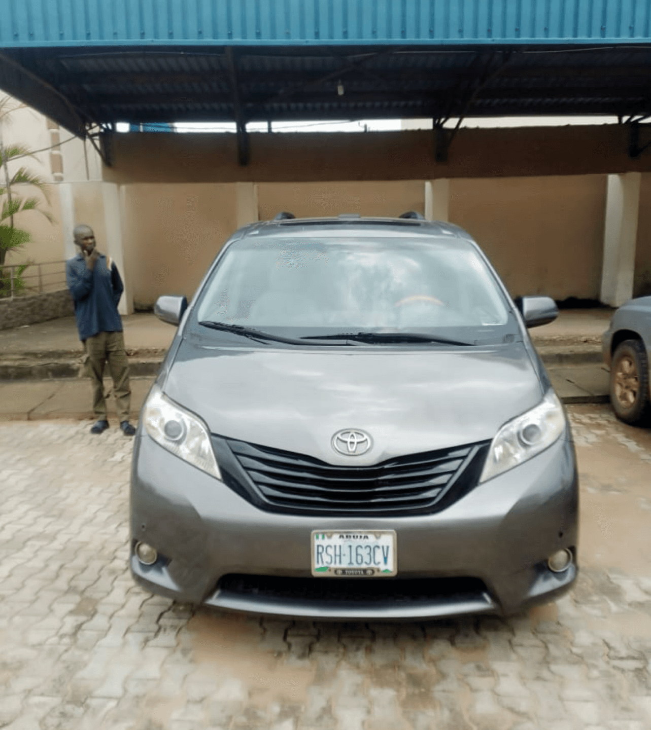 Sienna Car Rental In Lagos