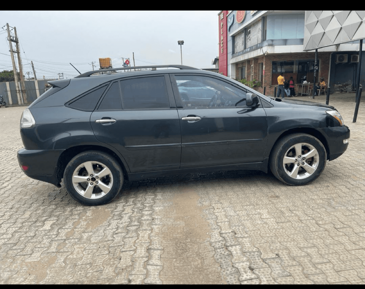 Lexus Car Rental With A Professional Driver In Lagos