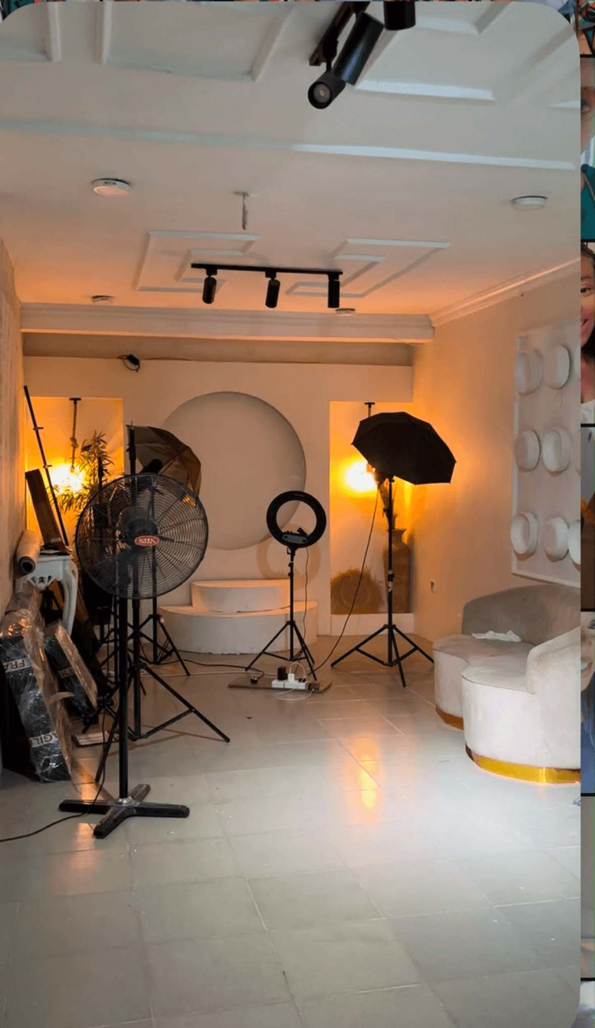 Half Day(4hrs) - Premium Studio Space for Rent in Igbo Efon Lekki