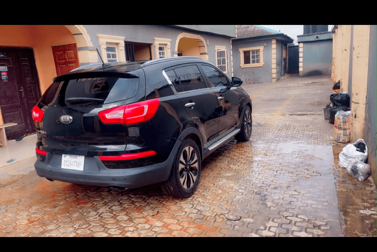 SUV Car Rental With A Professional Driver In Lagos