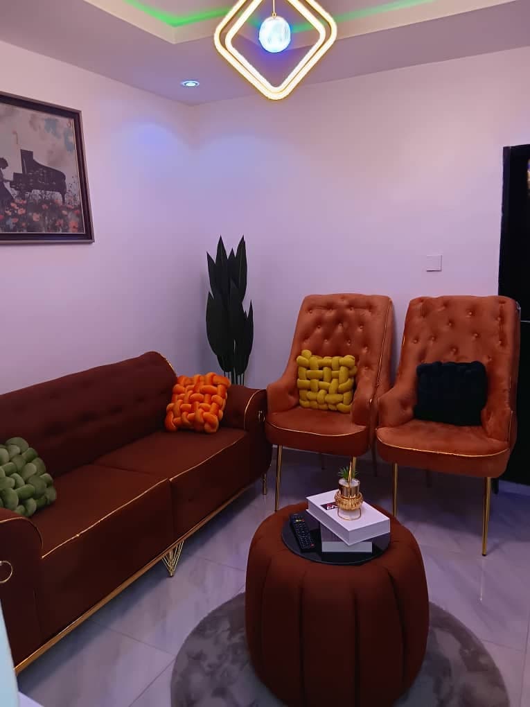 Copy Room And Parlour