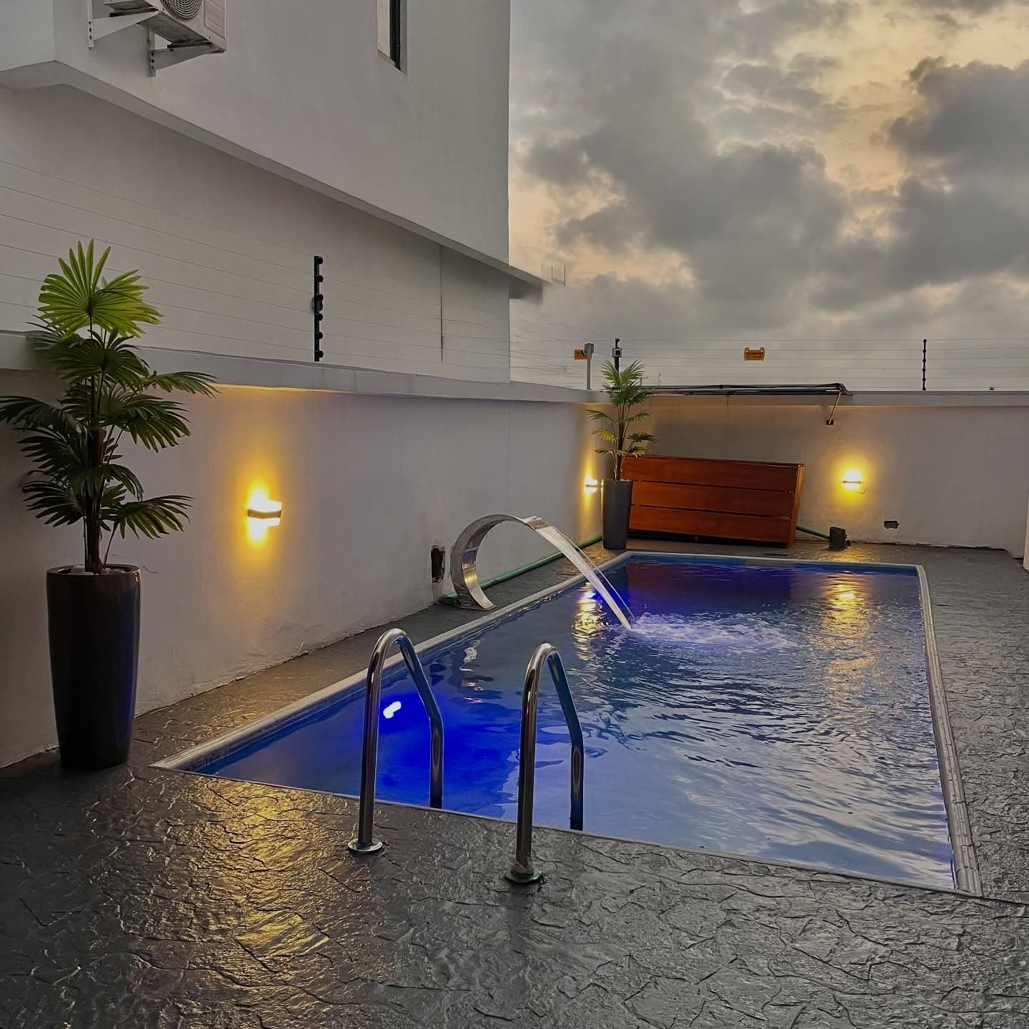 Prime Elite 6bedroom Apartment In Lekki