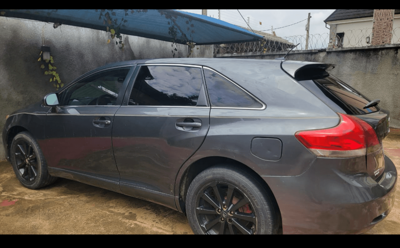 Venza Car Rental With A Professional Driver In Abia State
