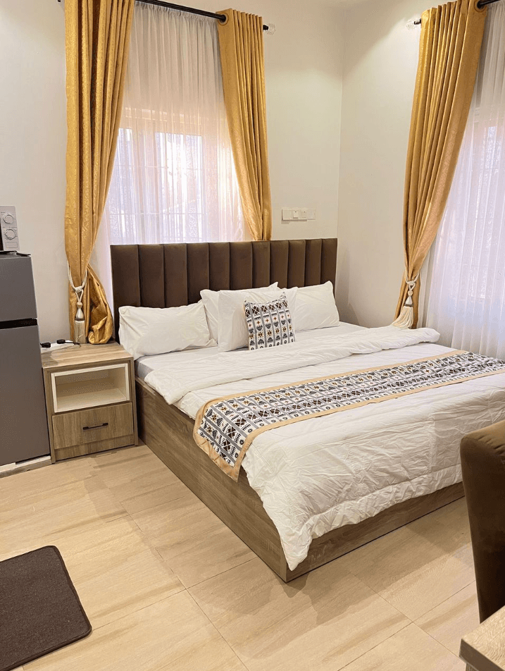 Jahi 205 One Room Apartment
