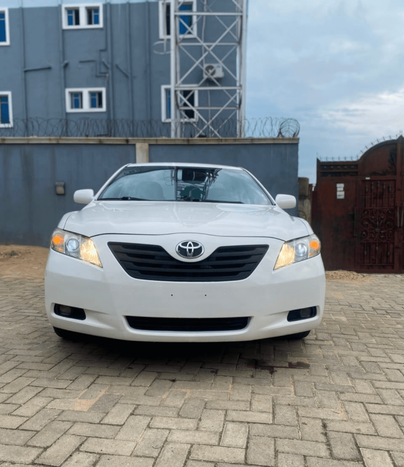 Camry Car Rental With A Professional Driver In Lagos