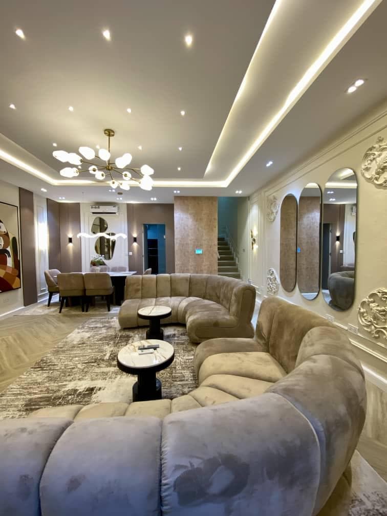 Three/Four Bedroom Terrace Duplex In VI With Swimming Pool
