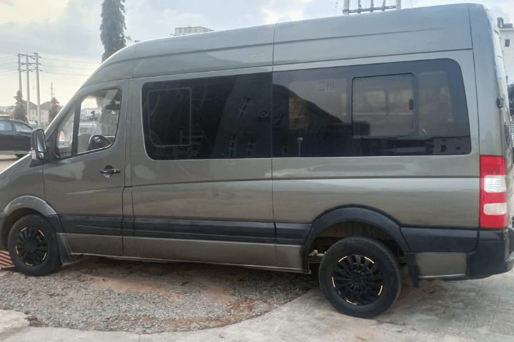 Luxury Bus Available For Rental In Abuja
